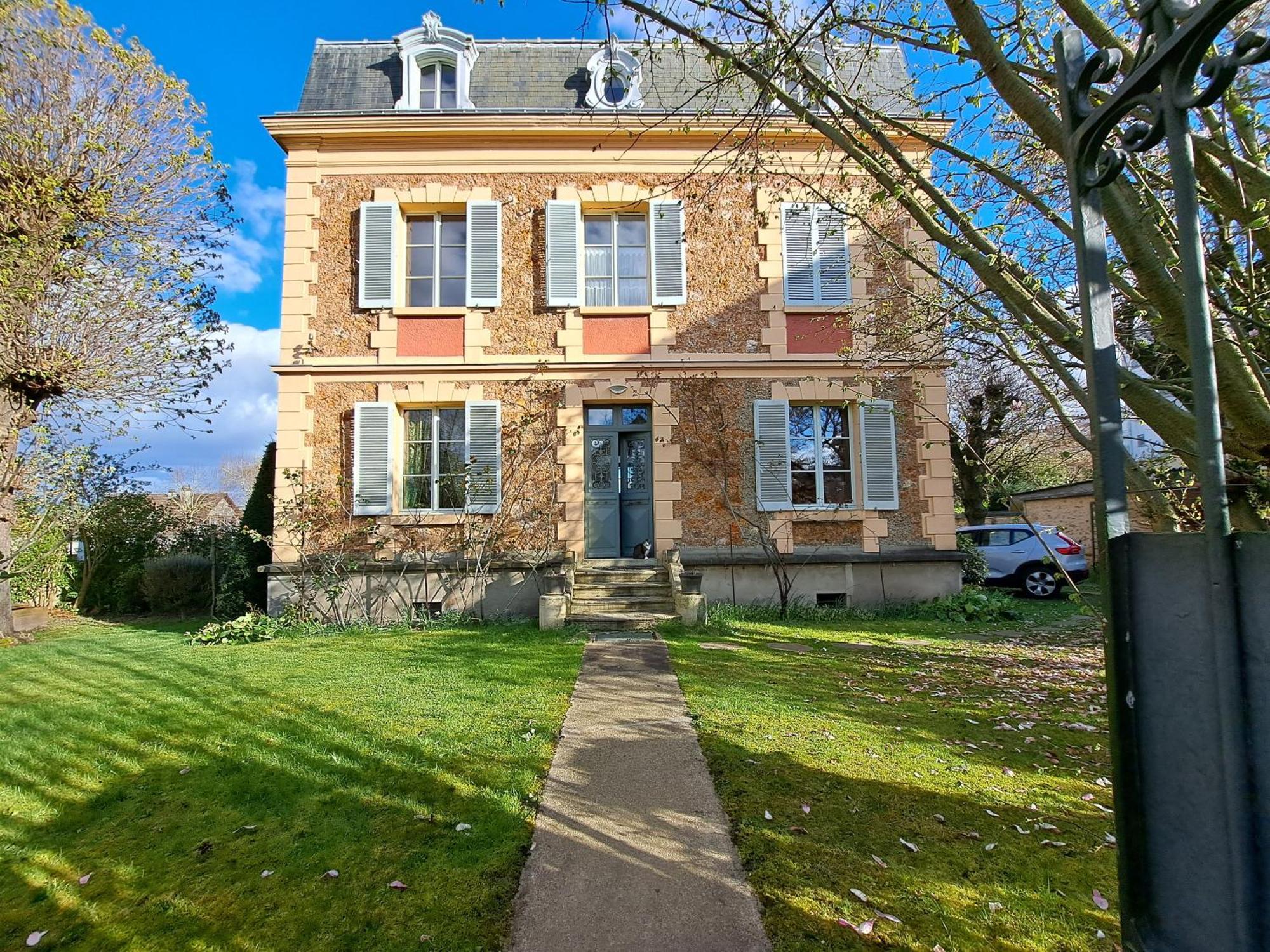 Les Chambres De Lucie-B&B - Petit Dej Inclus - Parking Prive - Proche Gare Wersal Zewnętrze zdjęcie